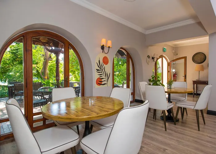 Ξενοδοχείο Akkent Garden 3*