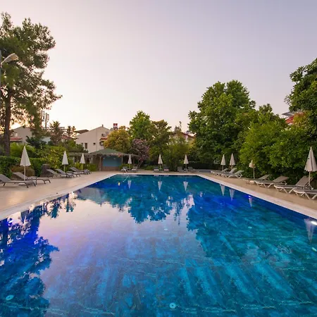 Akkent Garden 3*