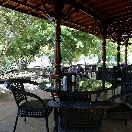Akkent Garden Otel 3*