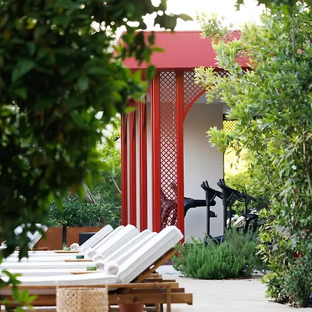 Lill Maison & Club Hotel