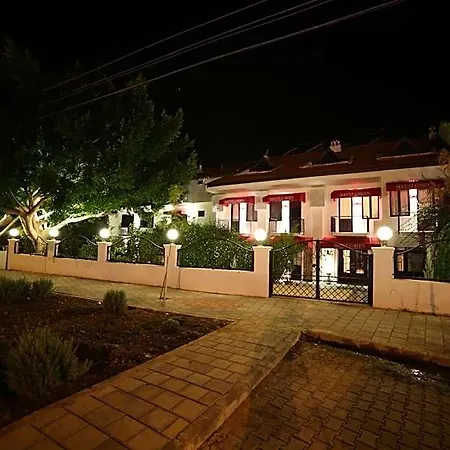 מלון Lill Maison & Club
