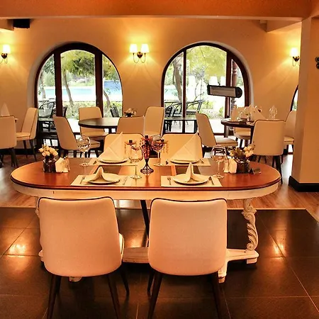 Akkent Garden Otel 3*