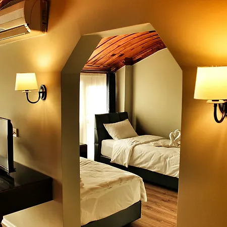 Akkent Garden Hotel 3*