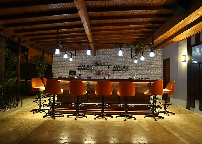 Akkent Garden Hotel 3*