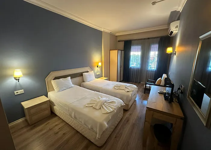 Akkent Garden Hotel 3*