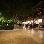艾肯特花园酒店 酒店 3*